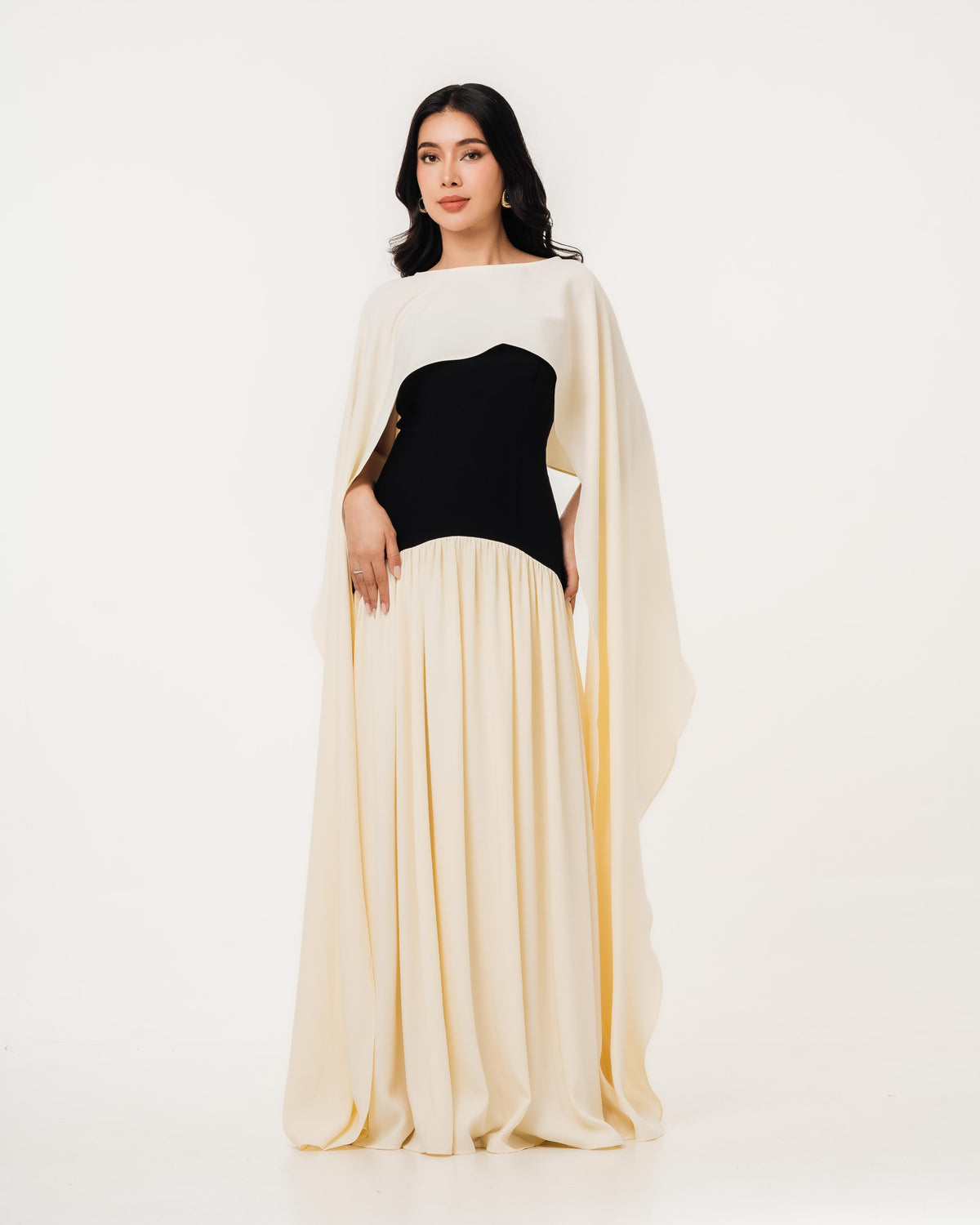Ivory/Black