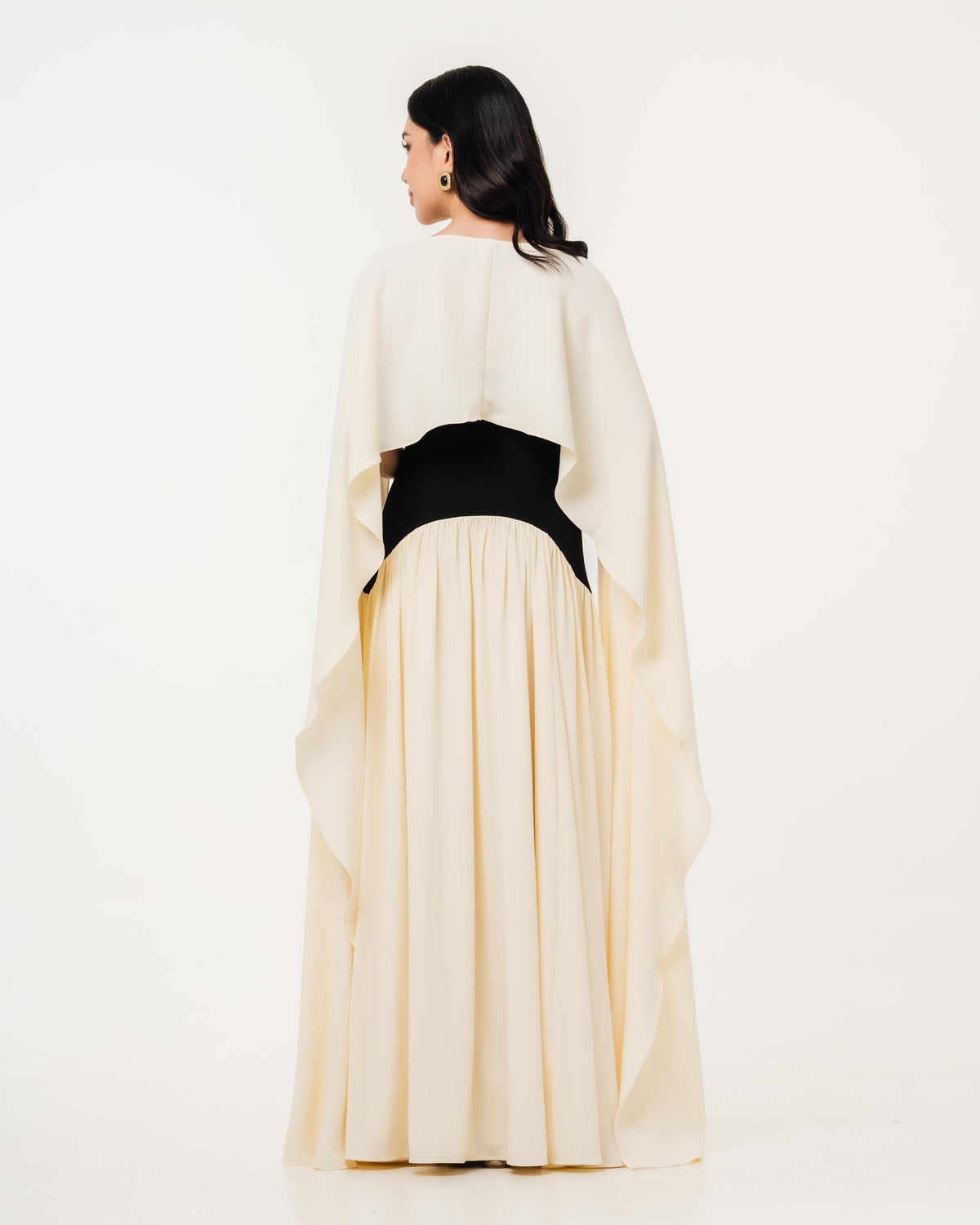 Ivory/Black
